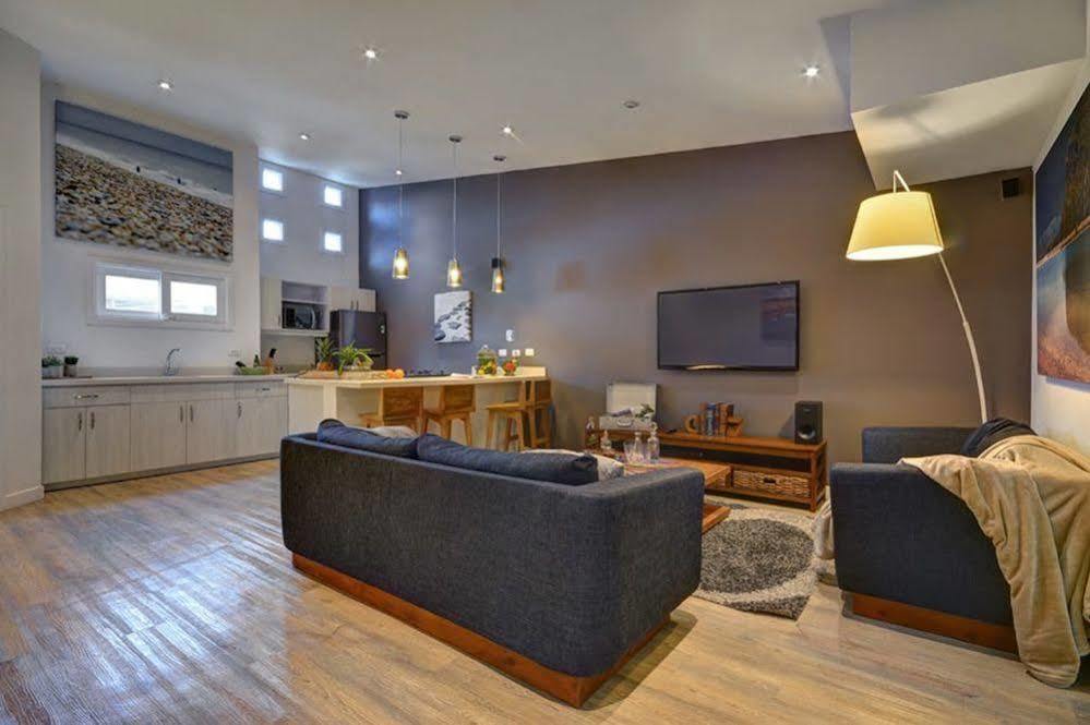 ميديلين Oasis Suites المظهر الخارجي الصورة