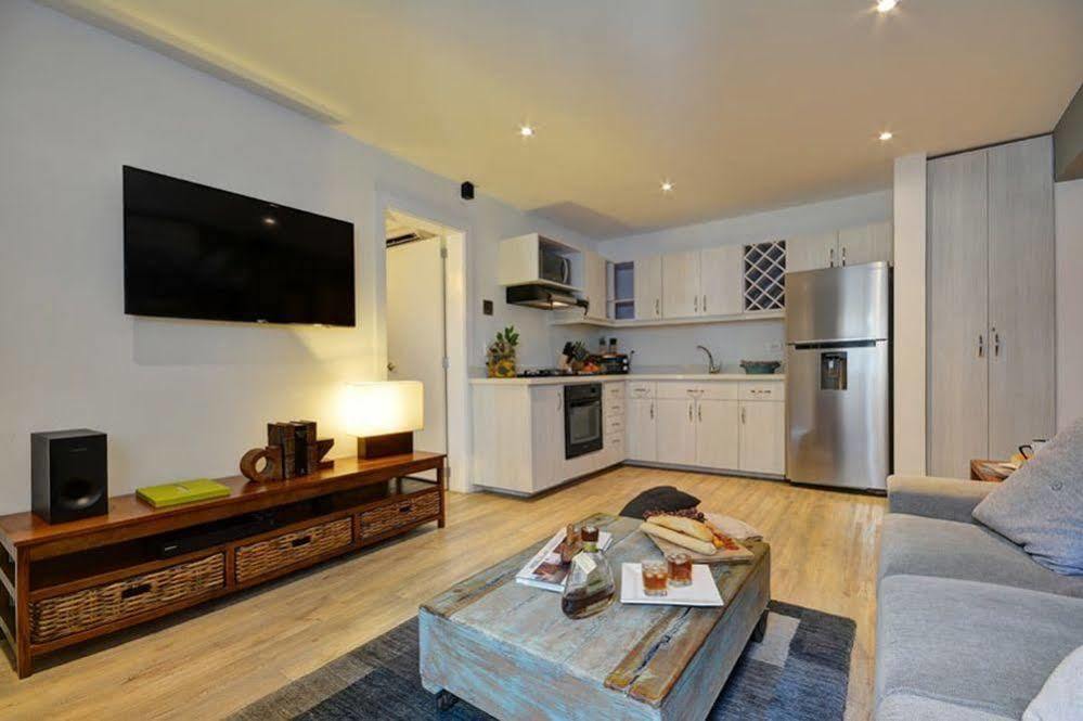 ميديلين Oasis Suites المظهر الخارجي الصورة